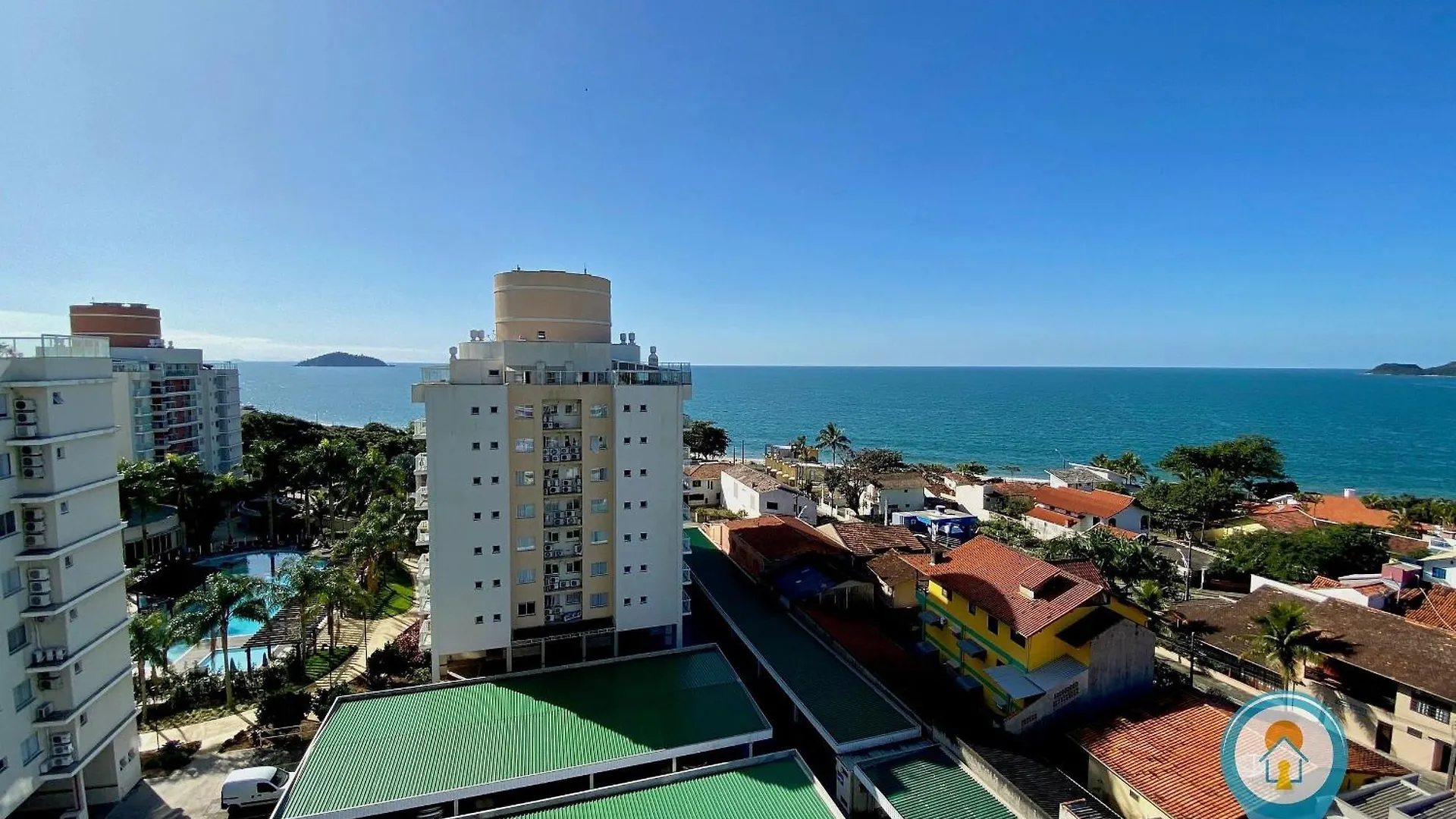 Apartamento N6802 Cobertura Vista Mar Praia E Beto Carrero Penha  Brasil